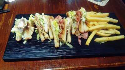 J.mullin's Irish Pub