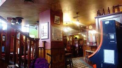 J.mullin's Irish Pub