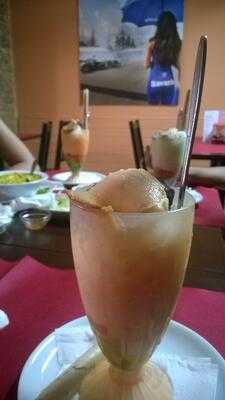 La Familia Del Raval