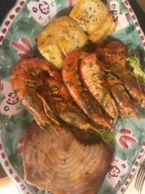 Capri Restaurante Y Tapas