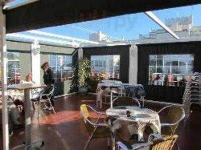 Belushi's Bar And Grill