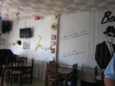 Belushi's Bar And Grill