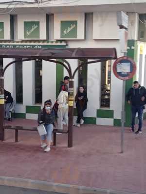 Photo 4