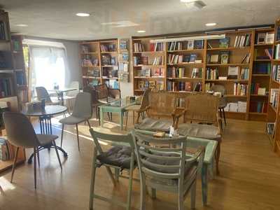 Librería Café Q Pro Quo