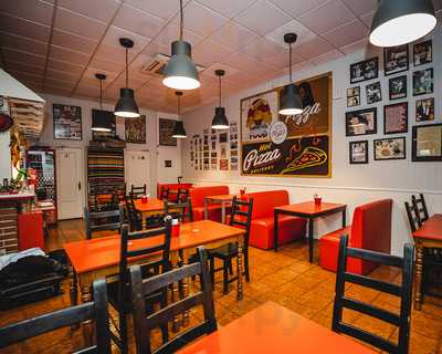 Marta's Pizzeria Taqueria