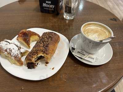 La Feliz Pan & Café