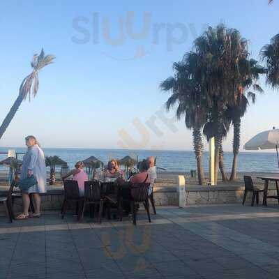 Hawaii Kai Chiringuito