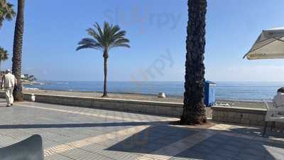 Hawaii Kai Chiringuito