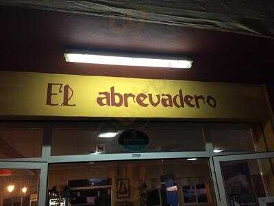 El Abrevadero