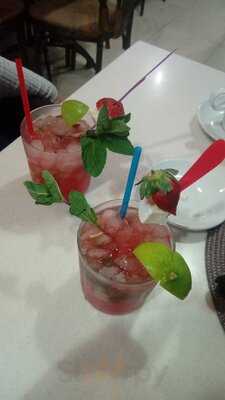 La Parada Bar De Tapas Y Bocadillos