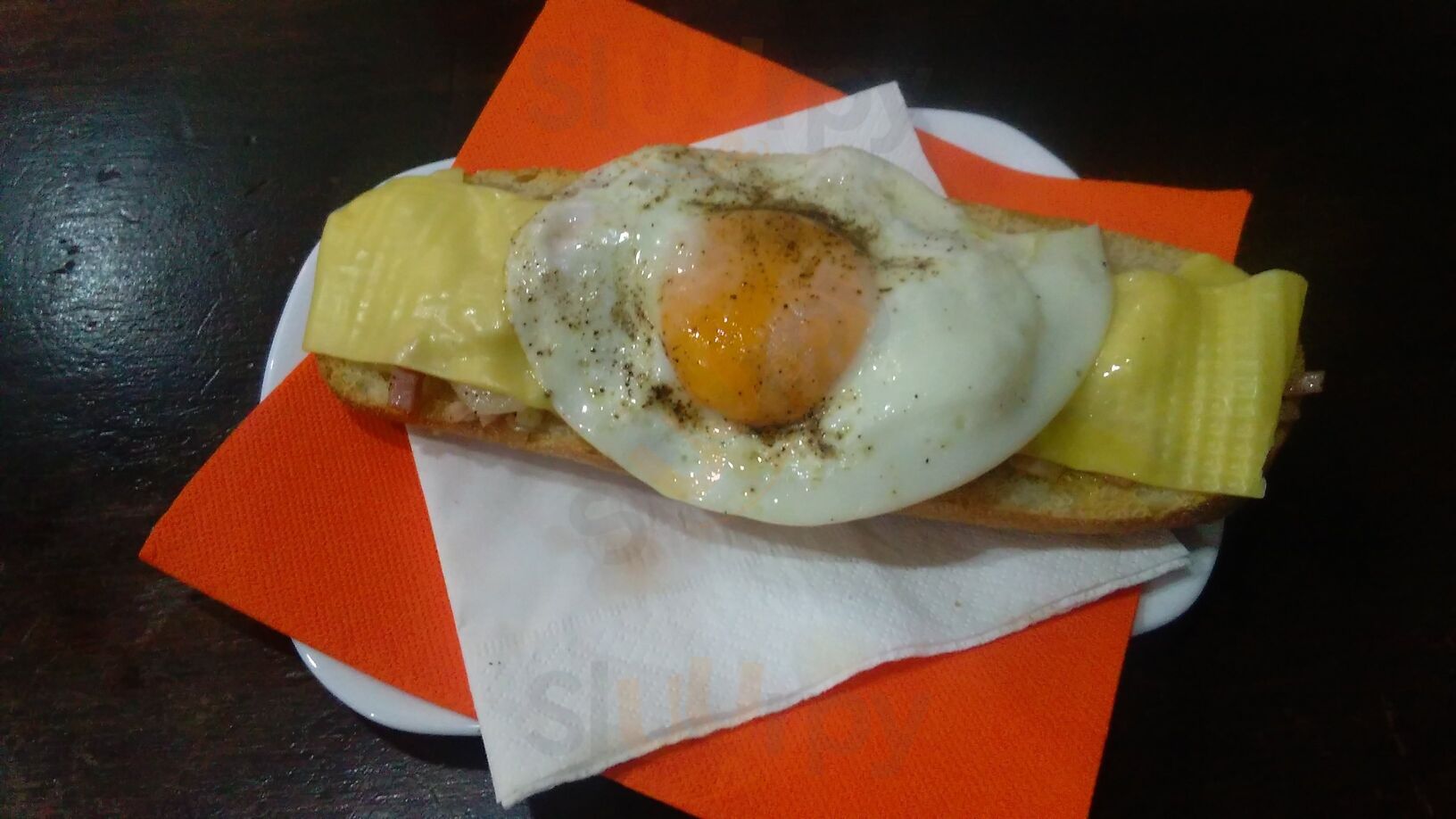 La Parada Bar De Tapas Y Bocadillos