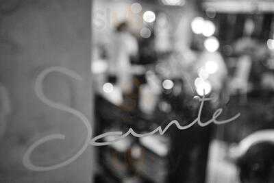 Santé Boutique Restaurant