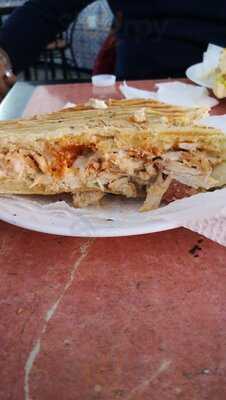 Hamburgueseria Mendivil