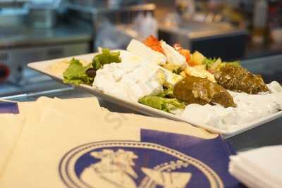 The Quick Greek Poblenou