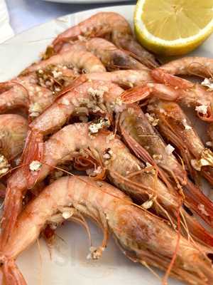 Marisqueria Los Delfines