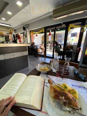 J & R Bar Restaurant