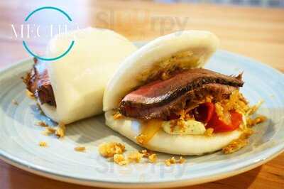 Meche’s Street Food