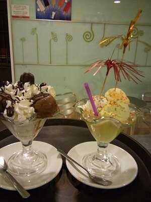 Heladeria Cafeteria Los Jijonencos