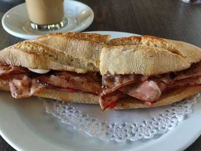 Portico De Velazquez