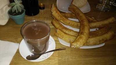 Cafetería Churrería Generalife.