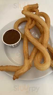 Cafetería Churrería Generalife.