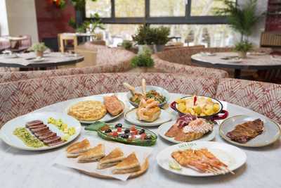 Tapa Tapa Xiringuito