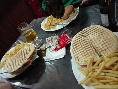 Cafeteria Taperia Fajardo