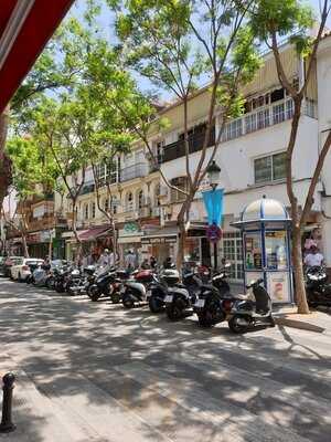 Cafeteria Y Churrería Santa Fe