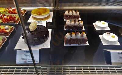 Sant Croi By Albert Roca