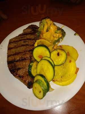 Golden Tapas & Restaurant