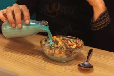 Cereal Hunters Café