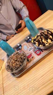 Cereal Hunters Café