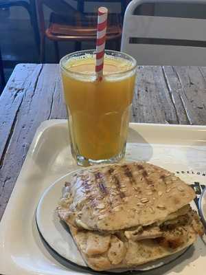 Sandwichez Capità Arenas