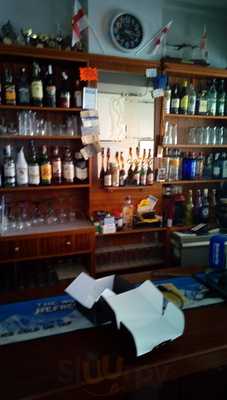 Alibi Sports & Cocktail Bar