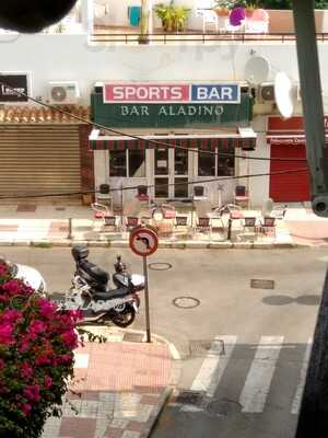 Alibi Sports & Cocktail Bar