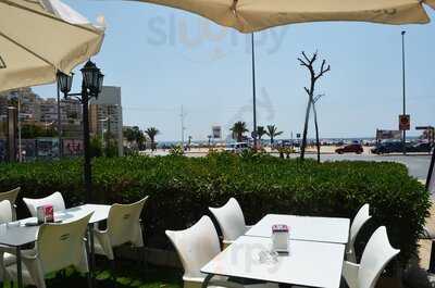 Las Palmeras Chiringuito