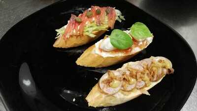 Dixtinto Bar Taperia Restaurante