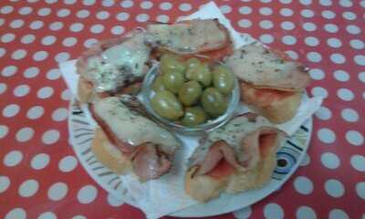 Cervecería L'andaluza Bar-tapas