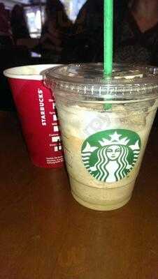 Starbucks  - Photo 7