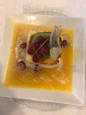 La Guardia Bar Restaurant