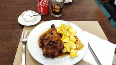 La Guardia Bar Restaurant