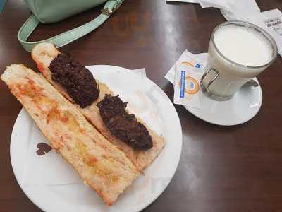 La Guardia Bar Restaurant