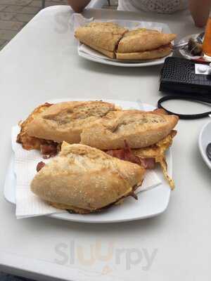 Picoteo Pitagoras Teatinos