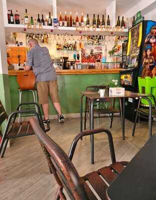 Codere Apuestas Deportivas Bar Luso Español