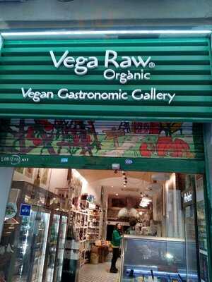 Vega Raw Organic