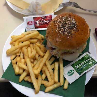 Azafran Oasis Restaurant