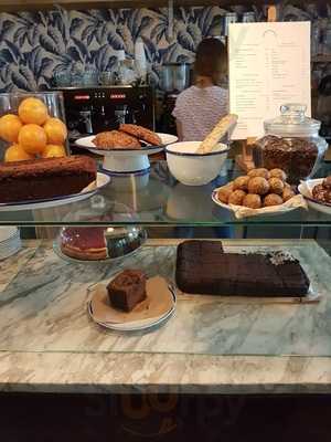 Bendita Helena Coffee House