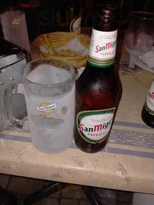 Cafetería/heladería La Luna