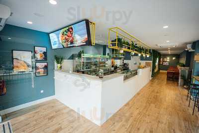 Salad Restaurant Hare