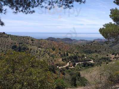 Venta Y Chiringuito El Mijeño